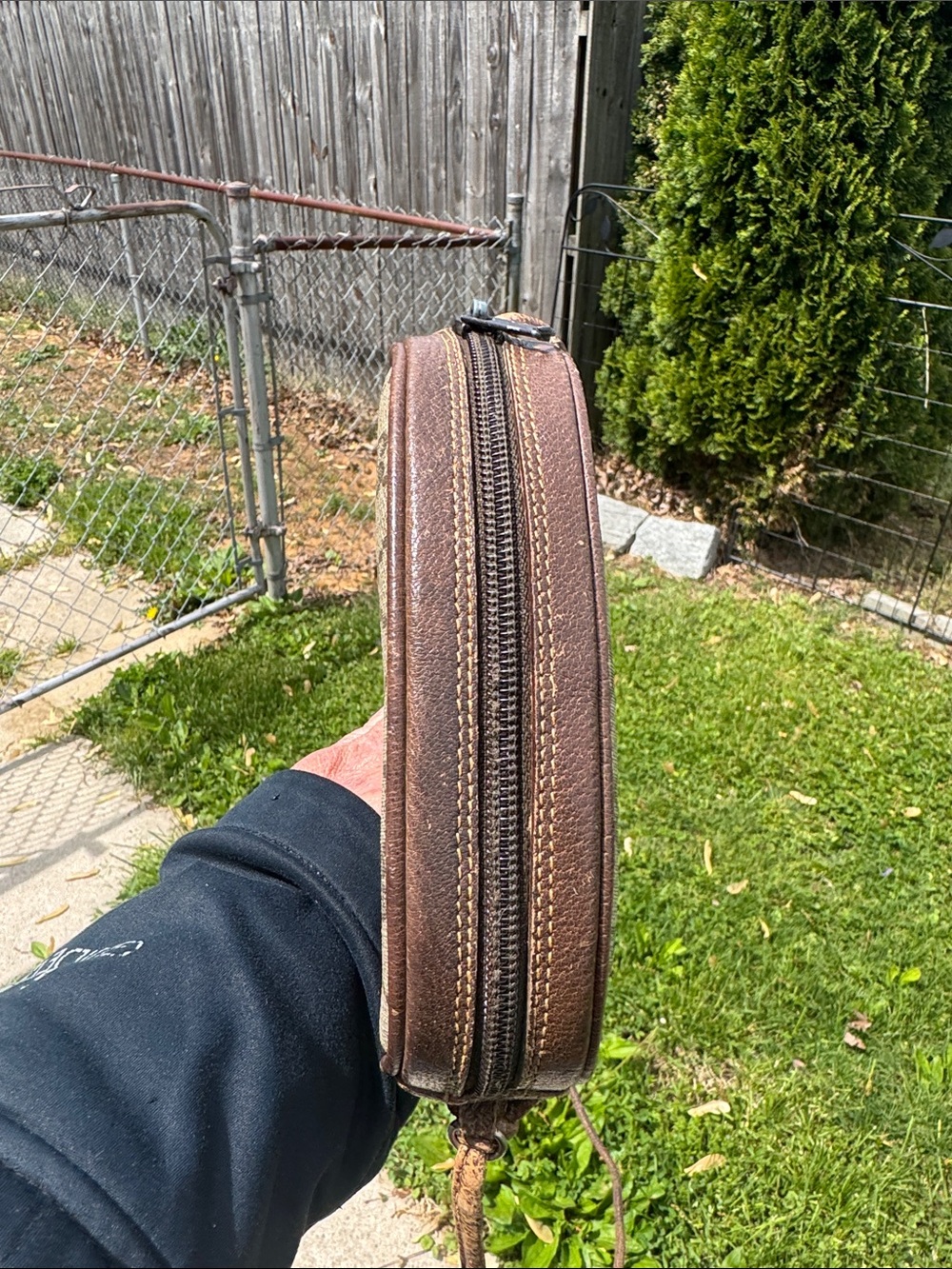 Gucci Plus GG Monogram Shoulder Bag. - Picture 12 of 13